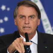 Leia mais sobre o artigo Bolsonaro critica Fachin e diz que ministros do STF querem deixá-lo inelegível