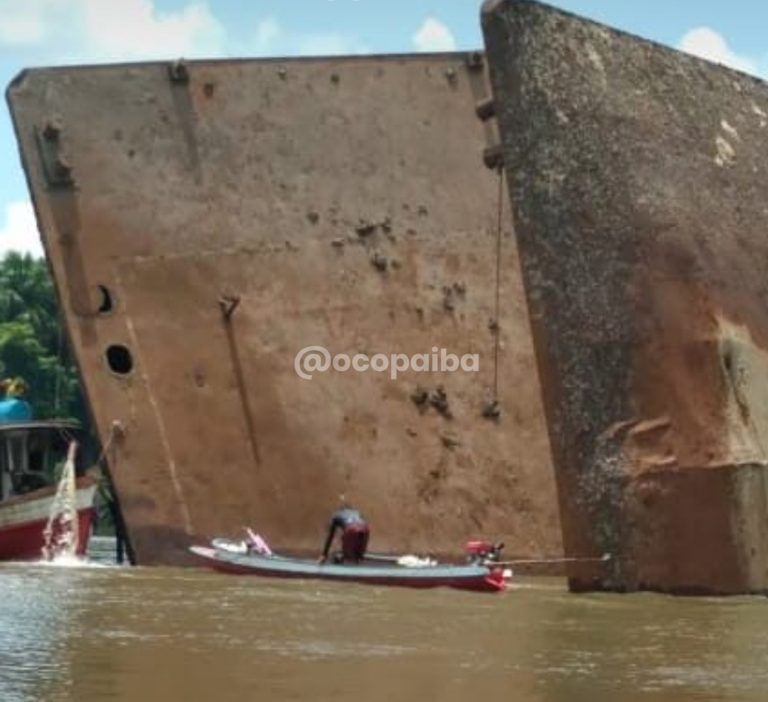 Você está visualizando atualmente Misteriosa balsa de ferro surge nas águas do rio Marajó