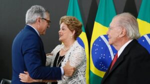 Leia mais sobre o artigo Dilma é eleita presidente do banco dos Brics; salário é de R$ 220 mil