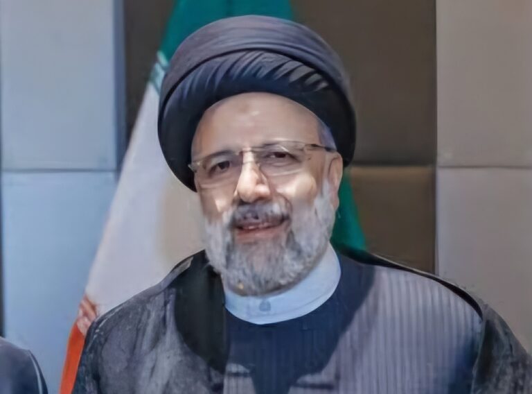 Leia mais sobre o artigo Irã confirma morte do presidente Ebrahim Raisi em acidente com helicóptero